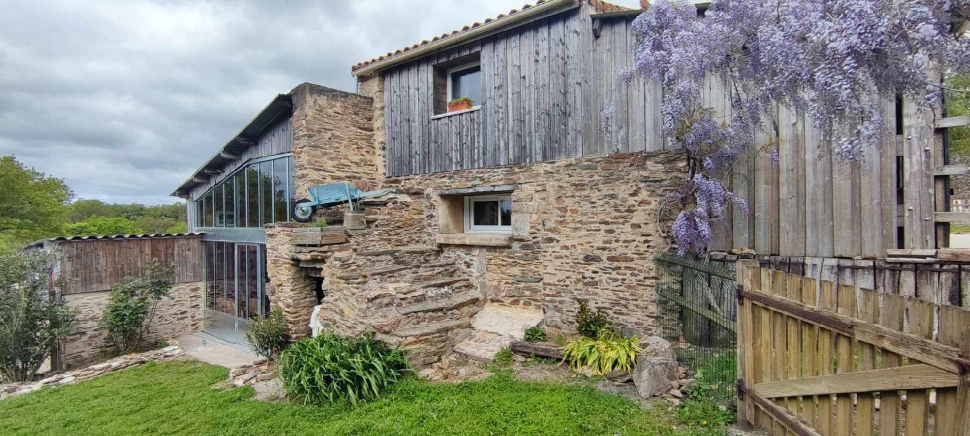 Aux Yourtes De La Fabrique Saint-Florent-des-Bois Zewnętrze zdjęcie